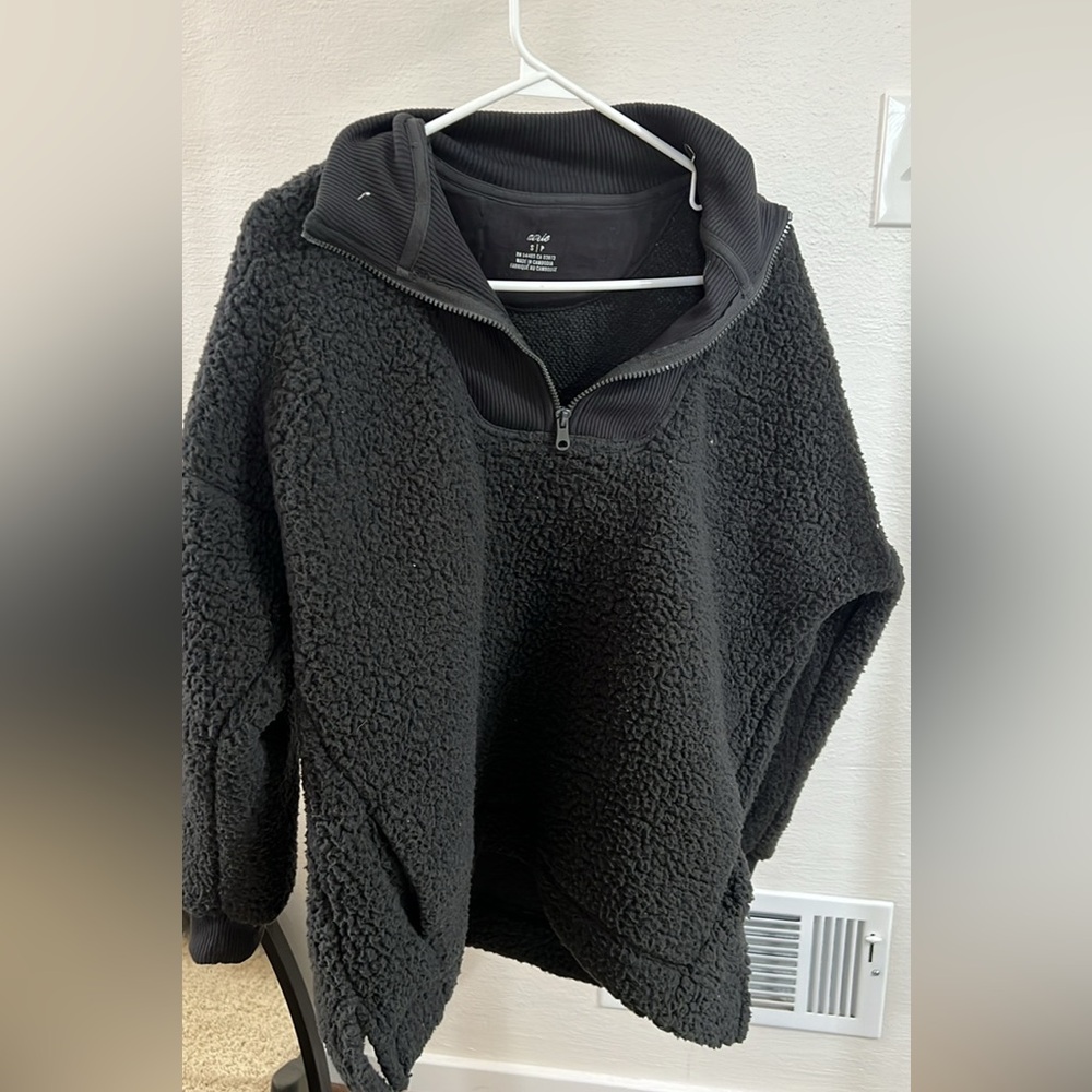 Aerie sherpa quarter zip